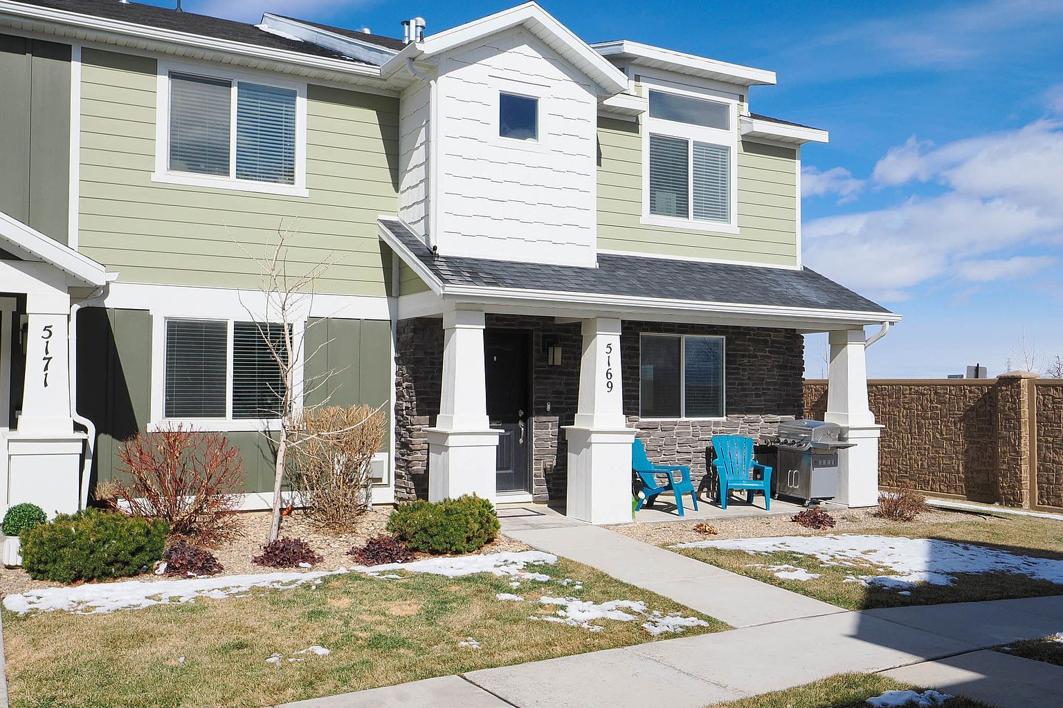Comfort Meets Style in This Delightful Herriman Home, photo 3
