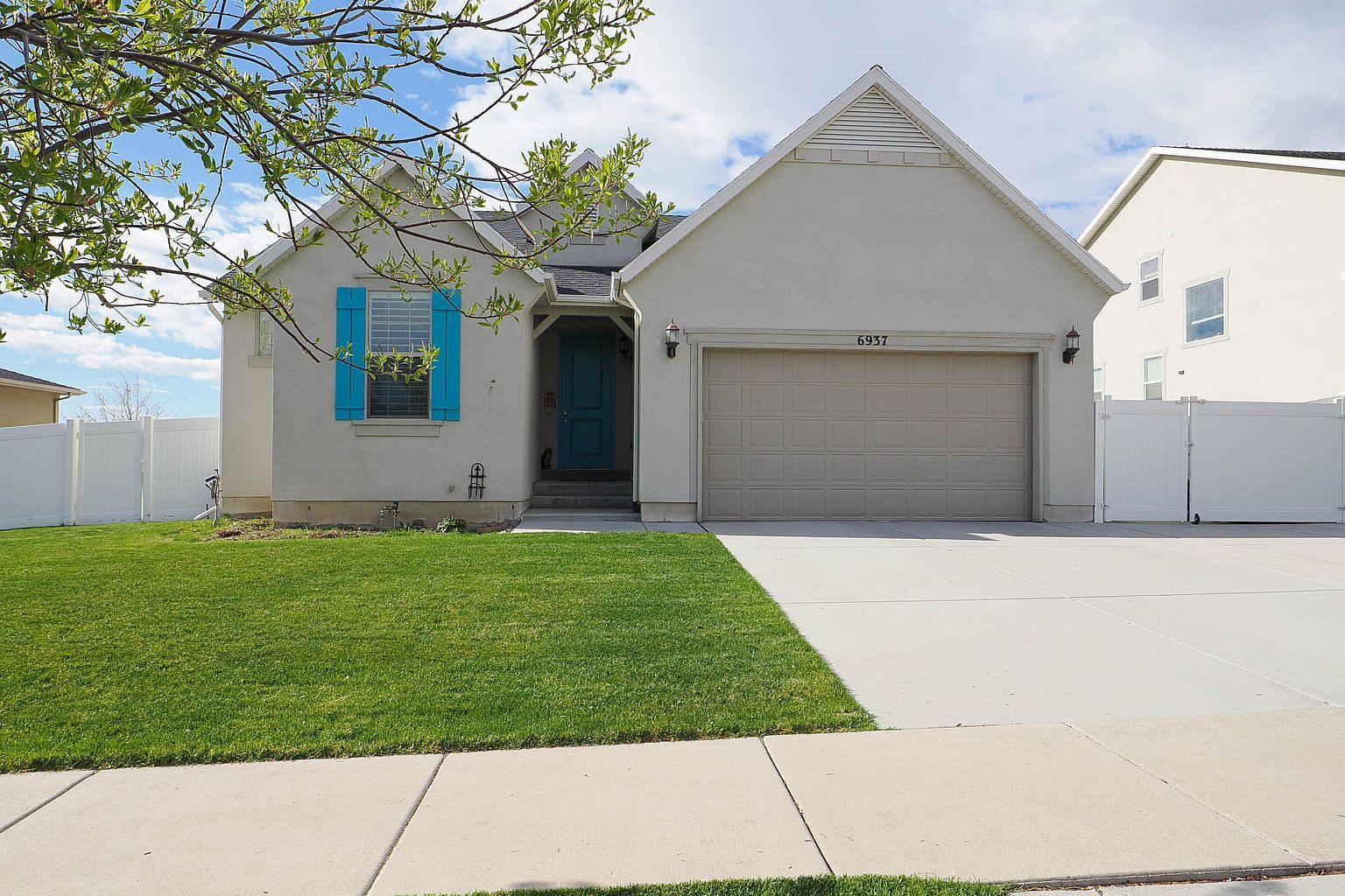 6937 W Goblin Valley Cv, West Jordan