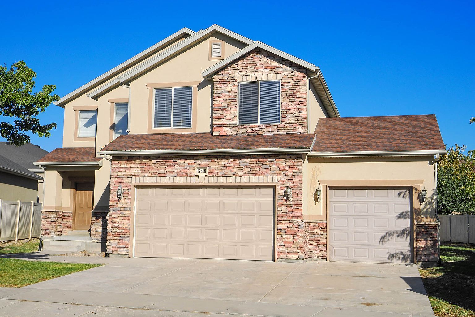 12418 S Omaha St, Riverton, photo 3