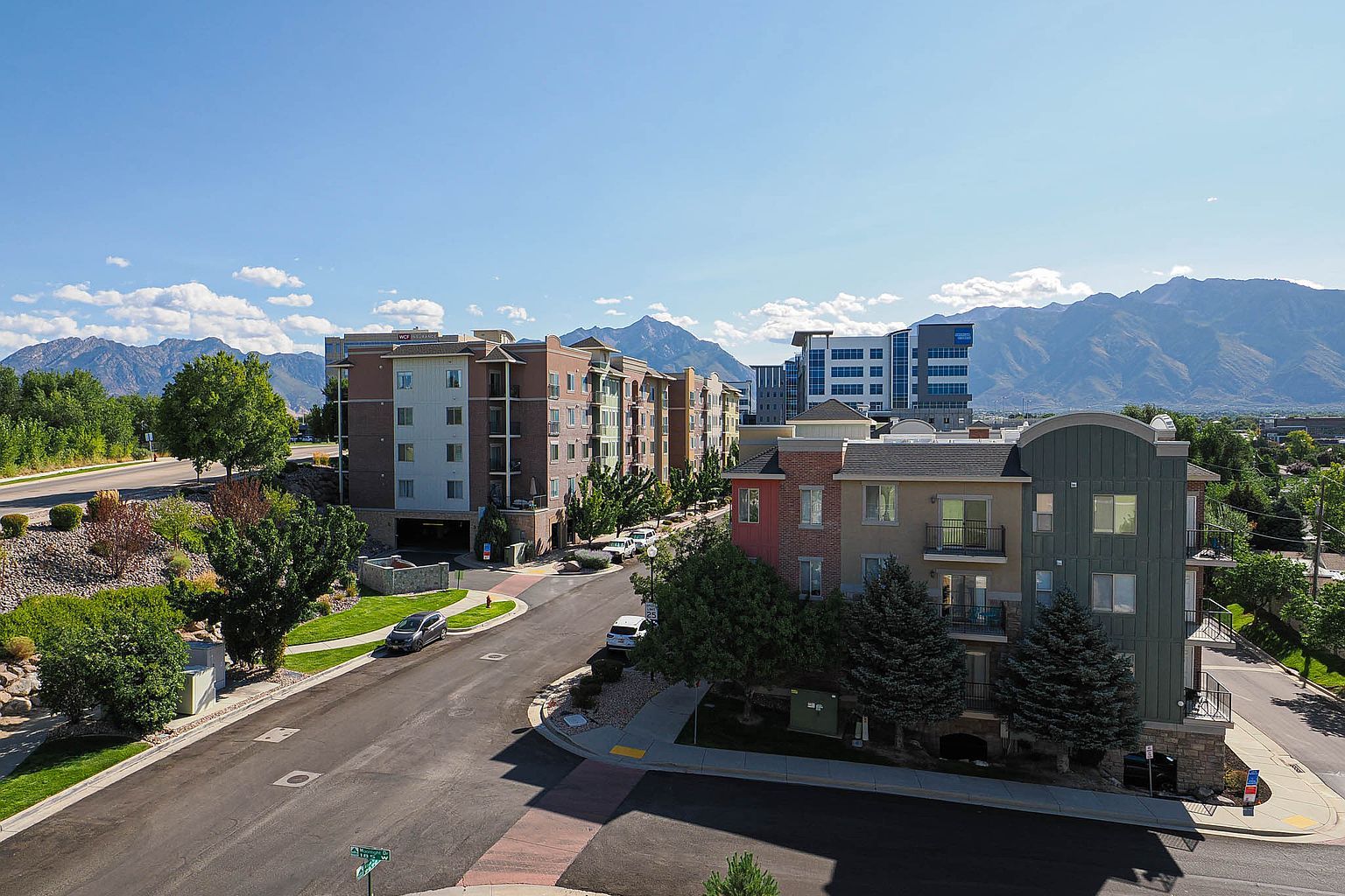194 Albion Village Way APT 402, Sandy, photo 4