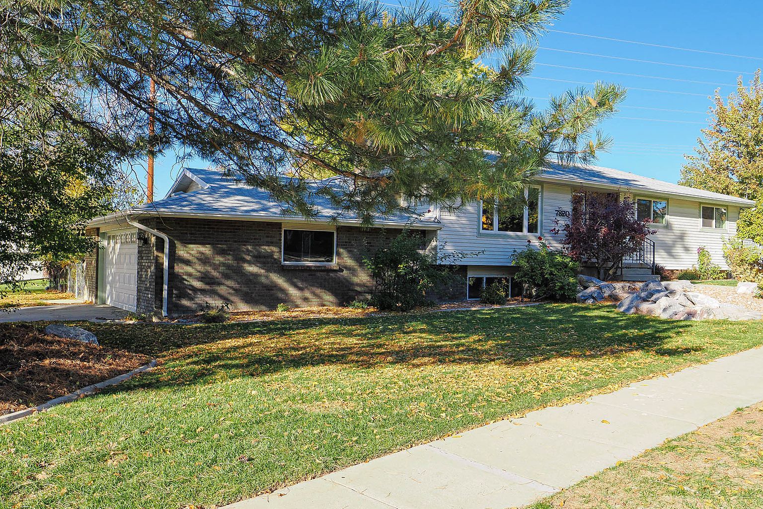 7820 S Nantucket Dr, Cottonwood Heights, photo 3