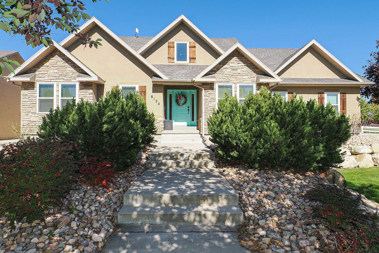 8124 S Macks Inn Cir, West Jordan